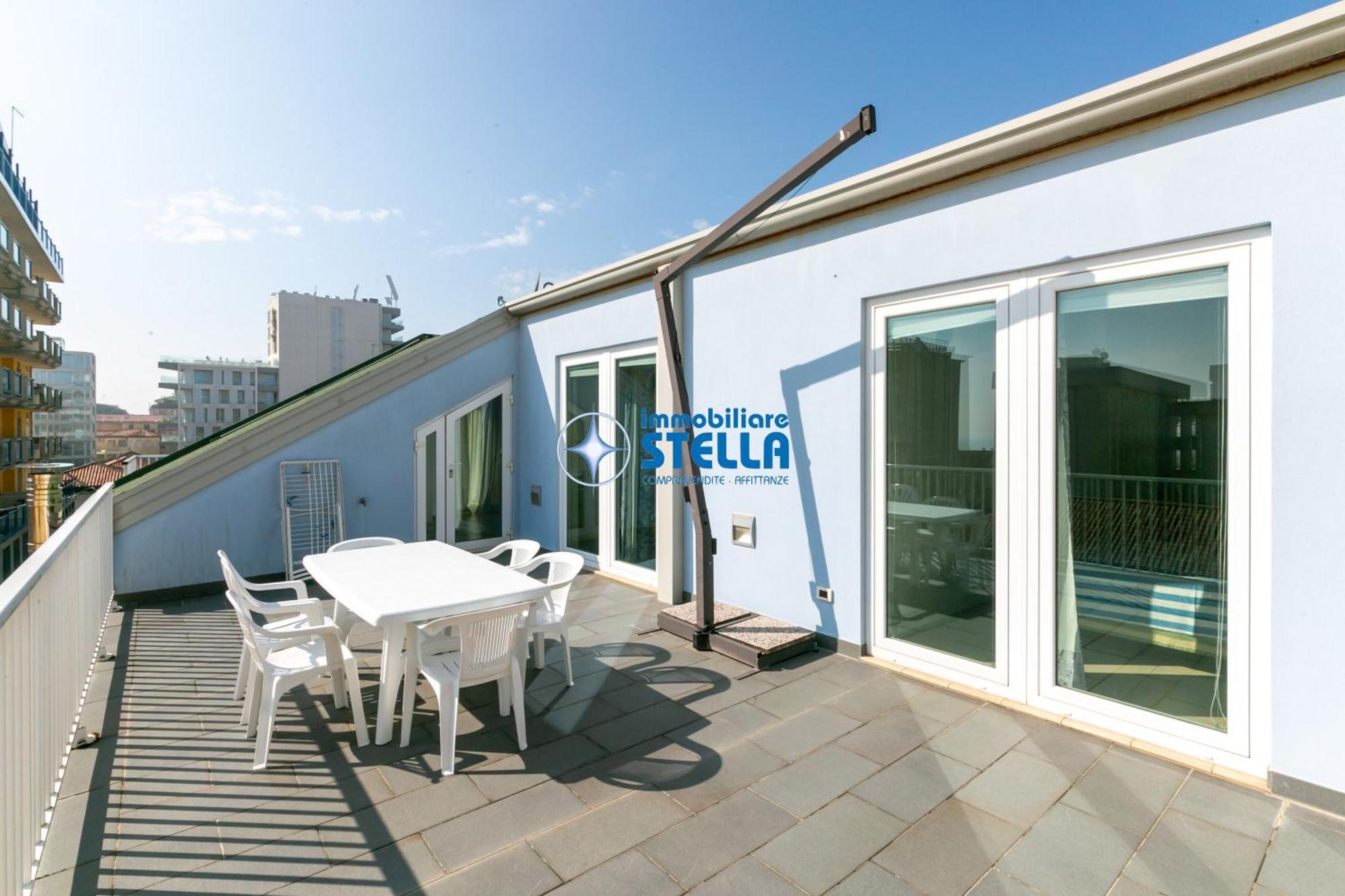 Residence Adriatica Lido di Jesolo Eksteriør billede