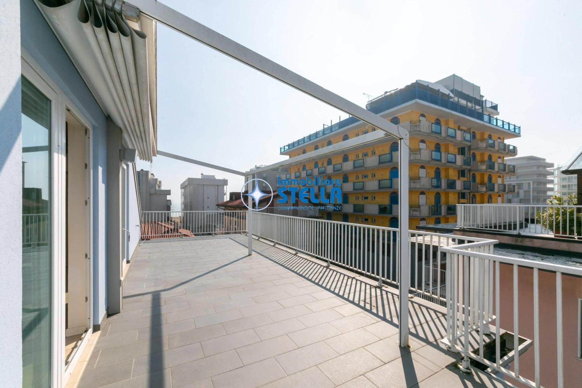 Residence Adriatica Lido di Jesolo Eksteriør billede